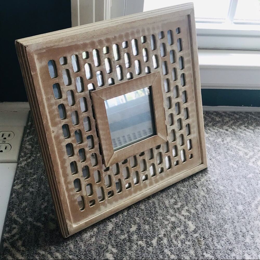 White Washed Mirror Accent Frame